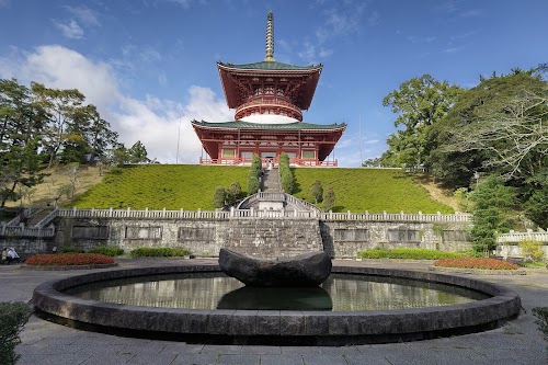 Naritasan Park