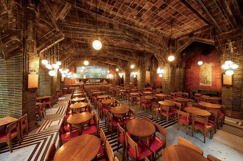 Ginza Lion Beer Hall - Ginza 7 chome