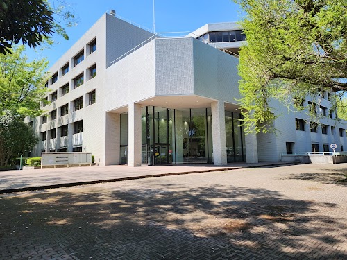 Tokyo Metropolitan Central Library